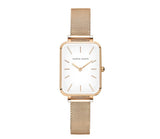 Relógio retangular com visor em quartzo