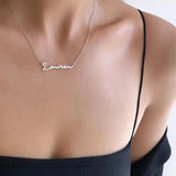Colar com nome personalizado + caixa de presente